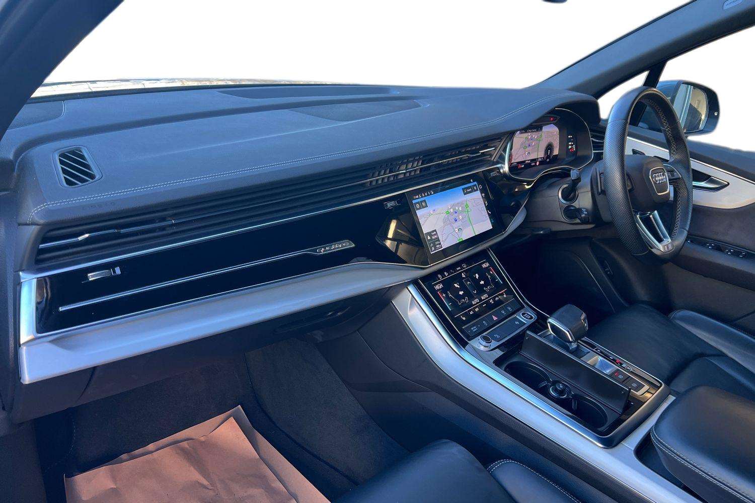 Used Audi Q7 2023 for sale - 76804850: Photo 2