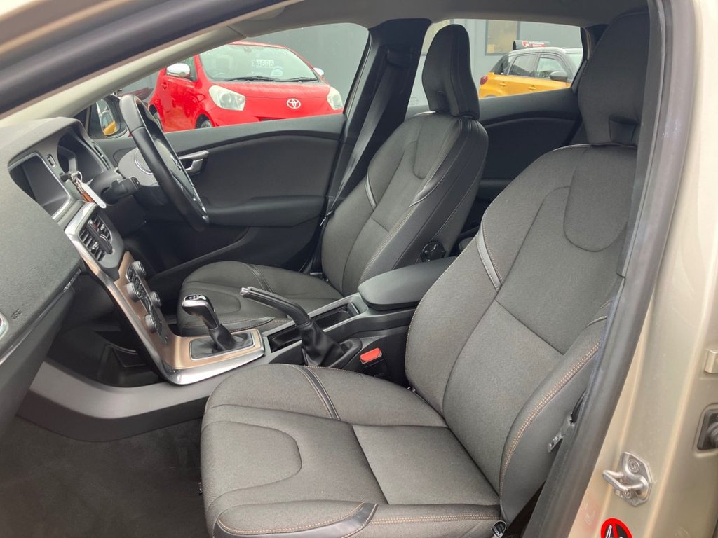 Used Volvo V40 2017 for sale - 76417059: Photo 24