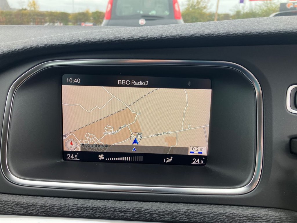 Used Volvo V40 2017 for sale - 76417059: Photo 39