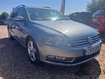 Volkswagen - Passat