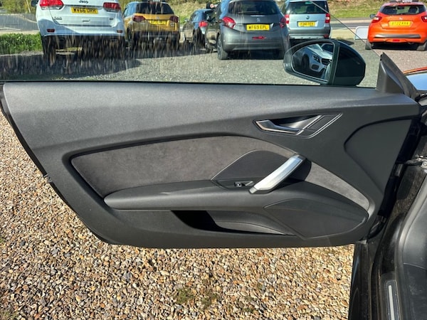 Used Audi TT 2015 for sale - 76223504: Photo 19