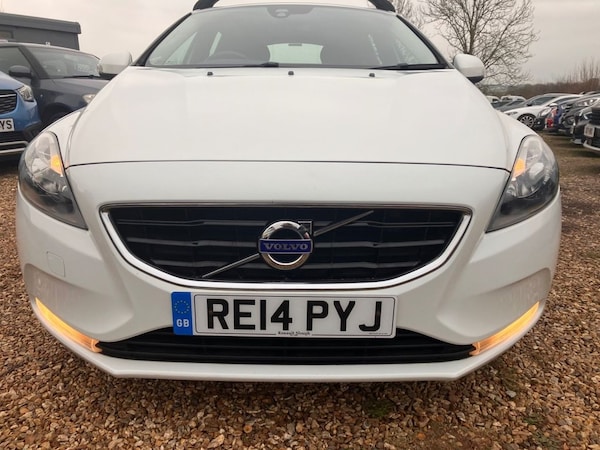 Used Volvo V40 2014 for sale - 75770509: Photo 10