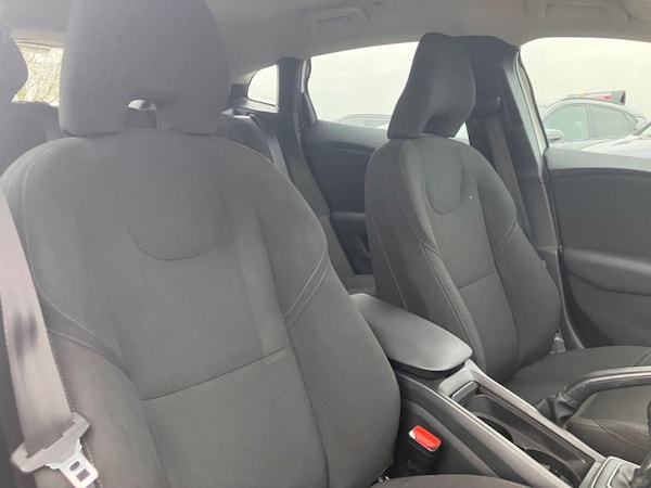 Used Volvo V40 2014 for sale - 75770509: Photo 35