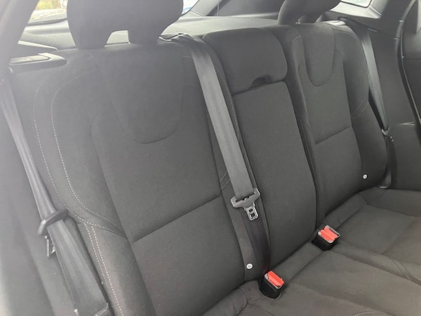 Used Volvo V40 2014 for sale - 75770509: Photo 41