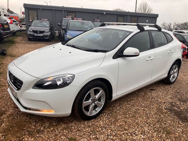 Used Volvo V40 2014 for sale - 75770509: Photo 5