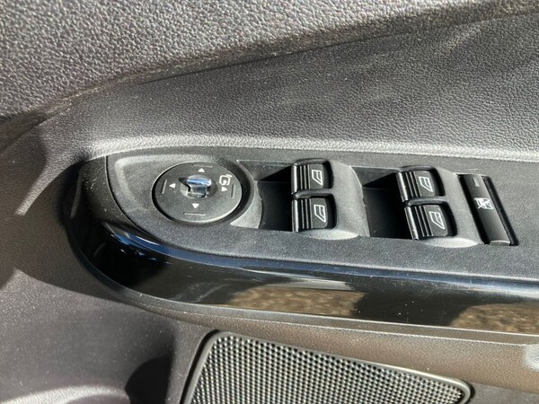 Used Ford B-MAX 2012 for sale - 76118926: Photo 26