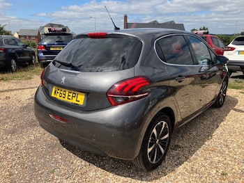 Used Peugeot 208 2019 for sale - 75770534: Photo