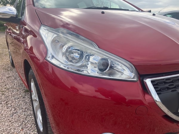 Used Peugeot 208 2015 for sale - 76267269: Photo 10