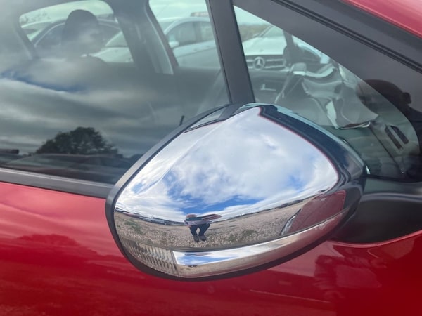 Used Peugeot 208 2015 for sale - 76267269: Photo 14