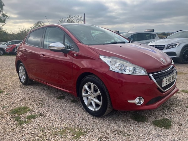Used Peugeot 208 2015 for sale - 76267269: Photo 1