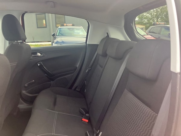 Used Peugeot 208 2015 for sale - 76267269: Photo 23
