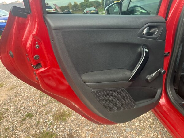 Used Peugeot 208 2015 for sale - 76267269: Photo 29