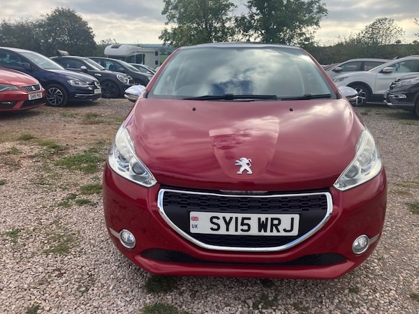 Used Peugeot 208 2015 for sale - 76267269: Photo 9