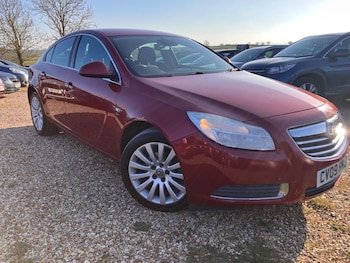 Vauxhall - Insignia