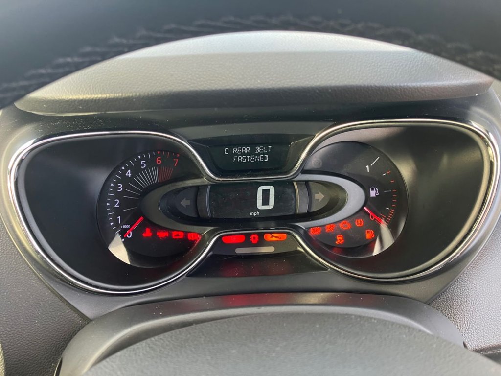 Used Renault Captur 2017 for sale - 76267291: Photo 44