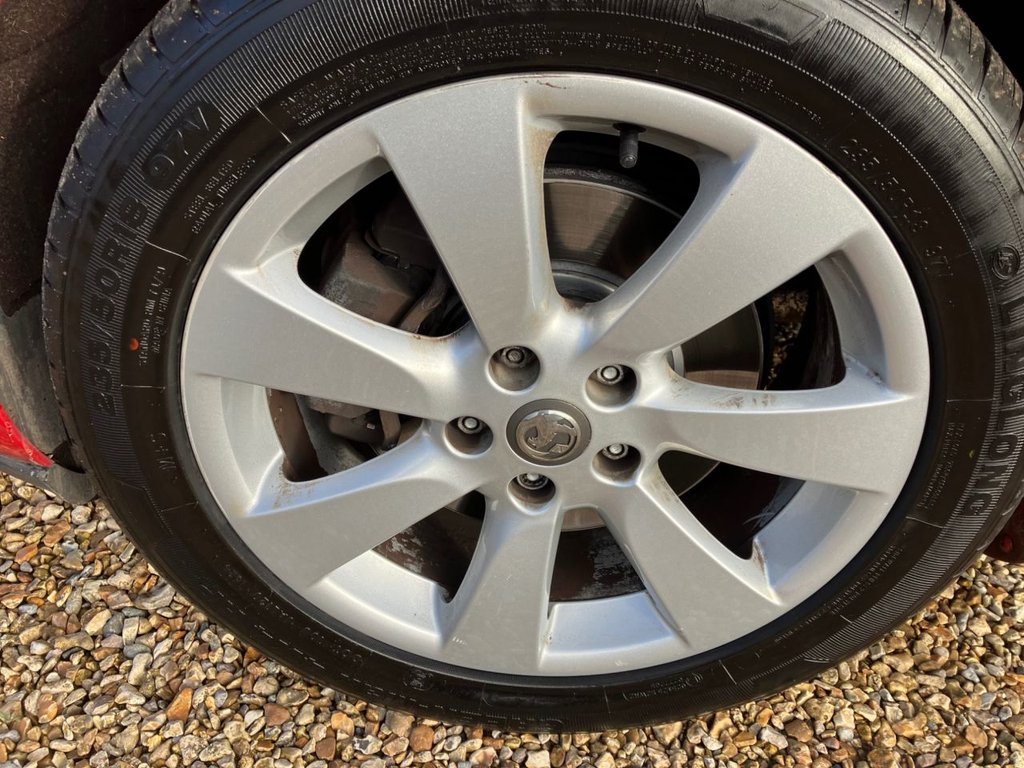 Used Vauxhall Astra GTC 2014 for sale - 76367420: Photo 32