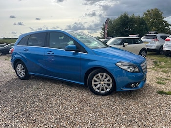 Used Mercedes-Benz B-Class 2014 for sale - 75854287: Photo