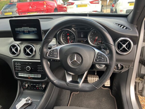Used Mercedes-Benz GLA 2018 for sale - 75770557: Photo 25