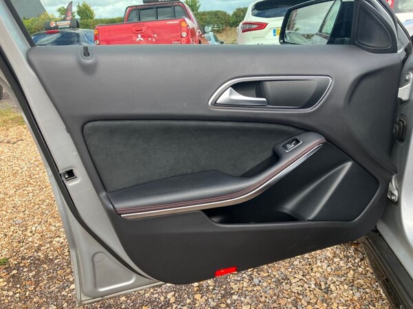 Used Mercedes-Benz GLA 2018 for sale - 75770557: Photo 29