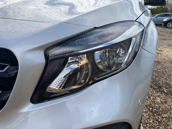 Used Mercedes-Benz GLA 2018 for sale - 75770557: Photo 3