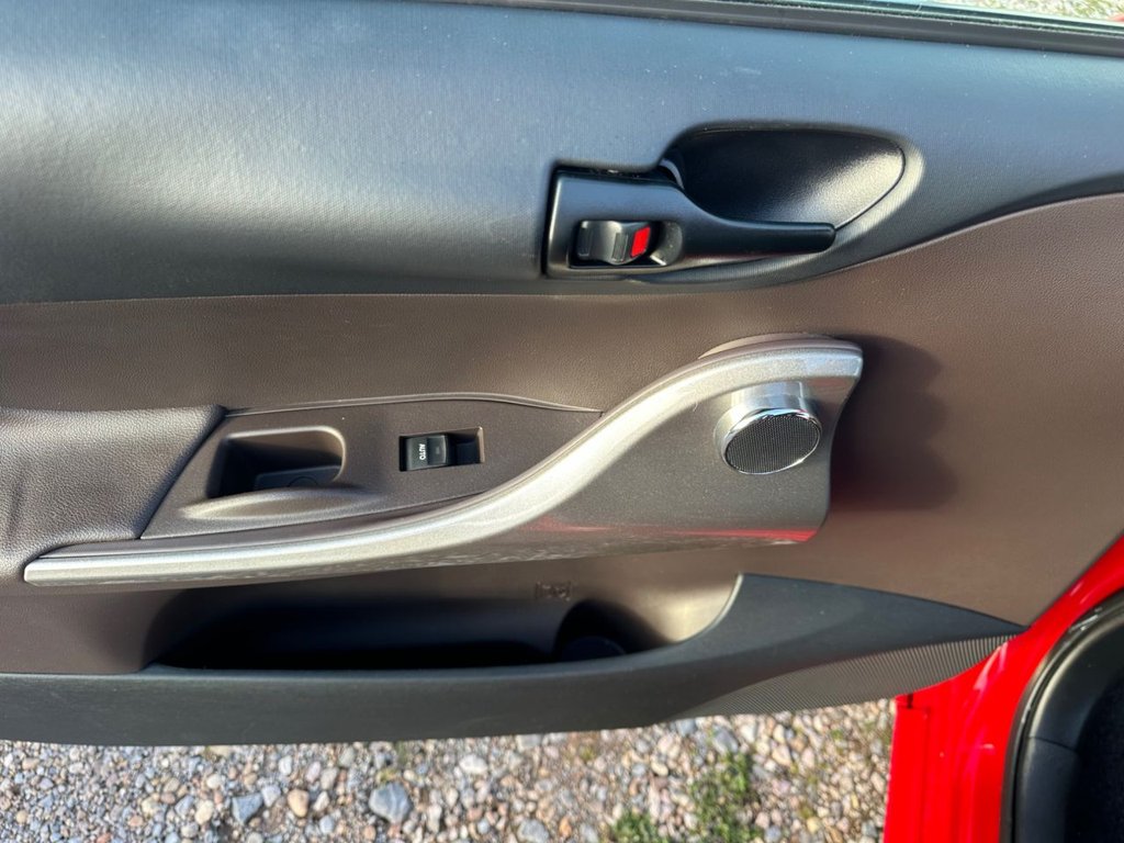 Used Toyota IQ 2011 for sale - 76396372: Photo 23