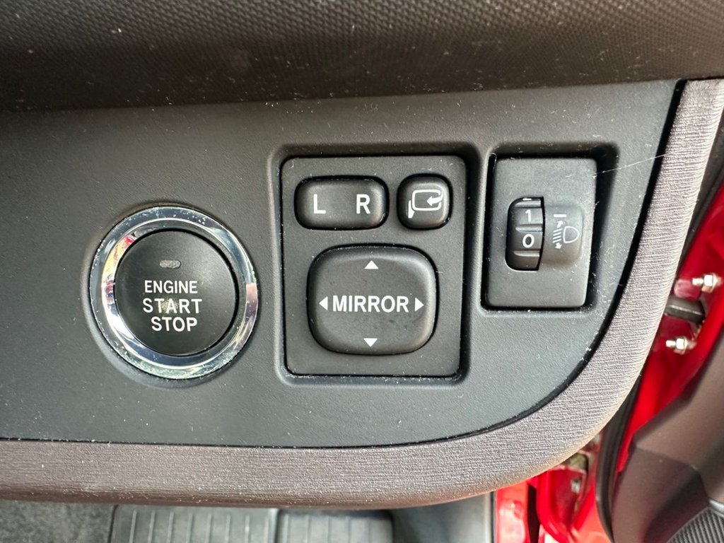 Used Toyota IQ 2011 for sale - 76396372: Photo 32