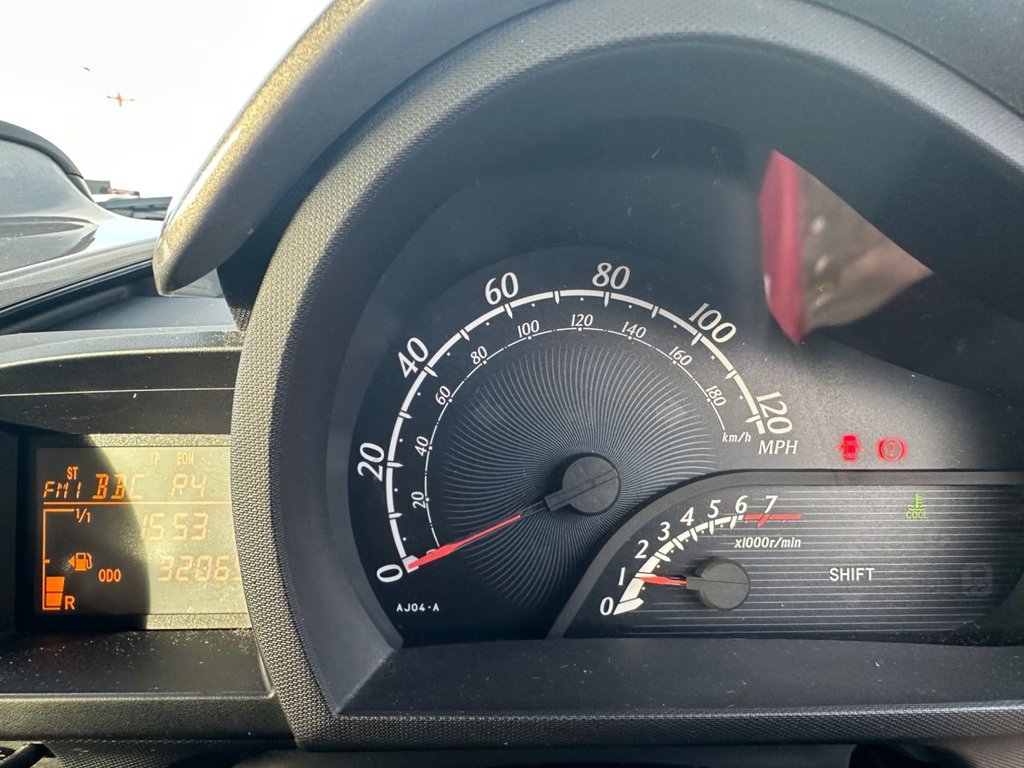 Used Toyota IQ 2011 for sale - 76396372: Photo 38