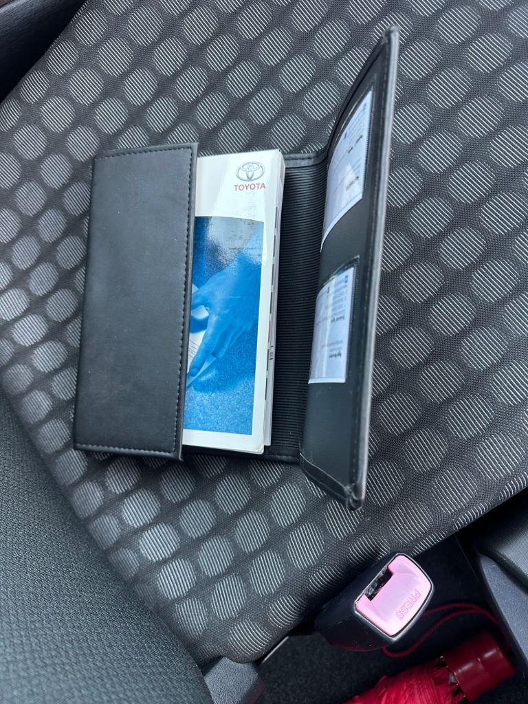 Used Toyota IQ 2011 for sale - 76396372: Photo 43