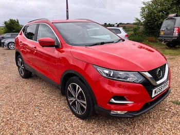 Nissan - Qashqai