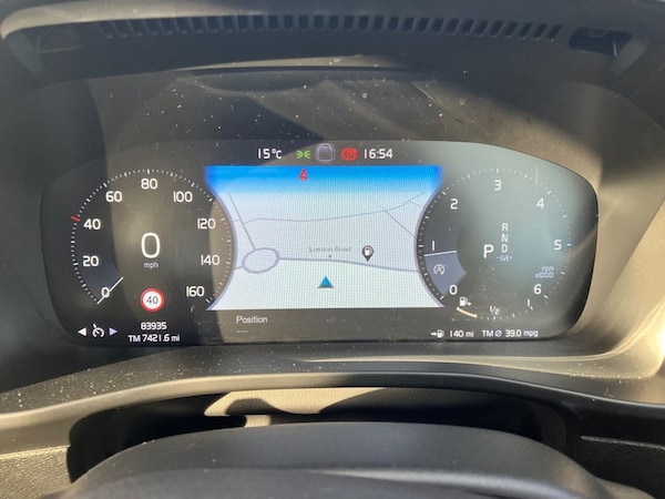 Used Volvo XC40 2019 for sale - 76267310: Photo 14