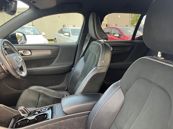 Used Volvo XC40 2019 for sale - 76267310: Photo 15