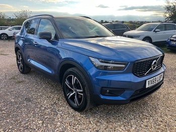Volvo - XC40