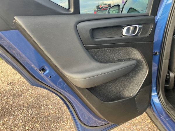 Used Volvo XC40 2019 for sale - 76267310: Photo 30