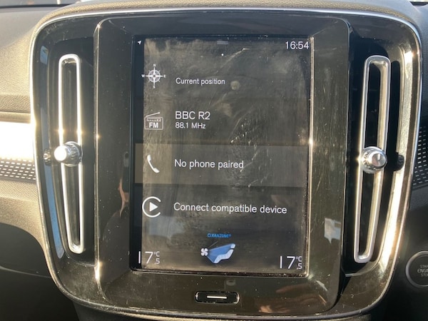 Used Volvo XC40 2019 for sale - 76267310: Photo 32