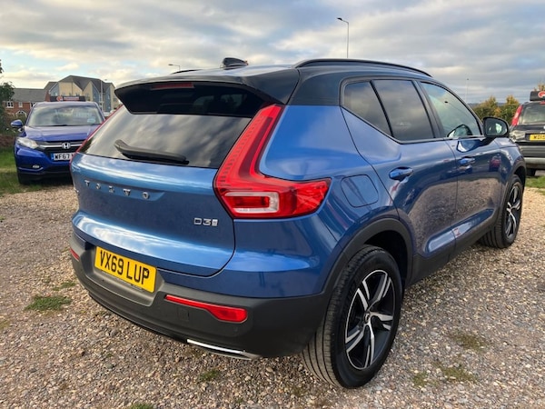 Used Volvo XC40 2019 for sale - 76267310: Photo 3