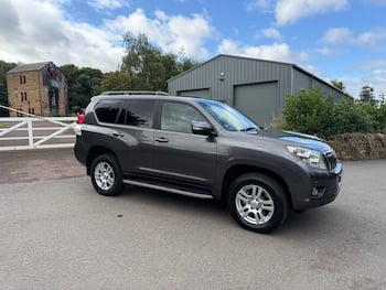 Used Toyota Land Cruiser 2010 for sale - 79732012: Photo