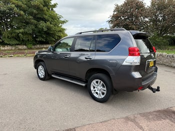 Used Toyota Land Cruiser 2010 for sale - 79732012: Photo