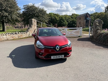 Used Renault Clio 2018 for sale - 79596447: Photo