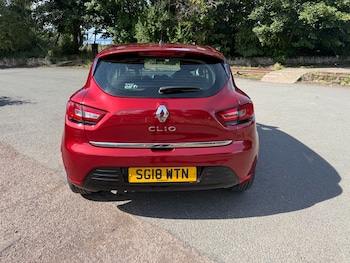 Used Renault Clio 2018 for sale - 79596447: Photo