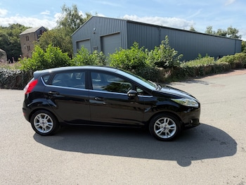 Used Ford Fiesta 2015 for sale - 79525228: Photo