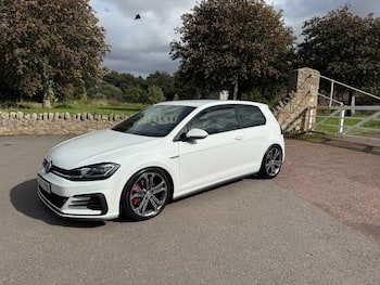 Used Volkswagen Golf 2017 for sale - 79735278: Photo