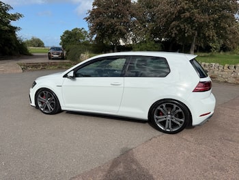 Used Volkswagen Golf 2017 for sale - 79735278: Photo
