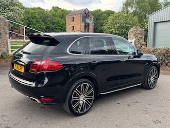 Used Porsche Cayenne 2014 for sale - 78667307: Photo