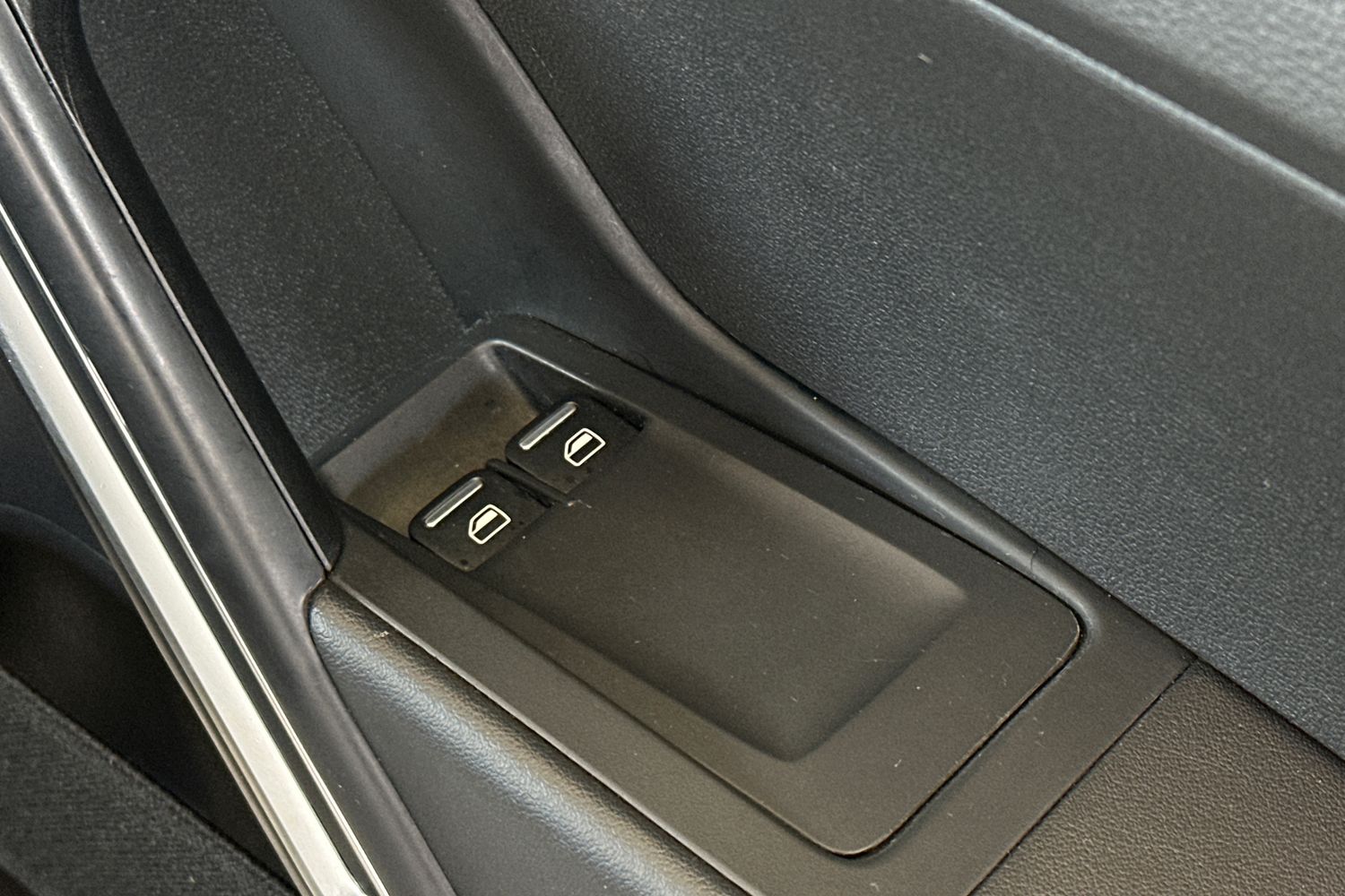 Used Volkswagen Beetle 2017 for sale - 77760430: Photo 22