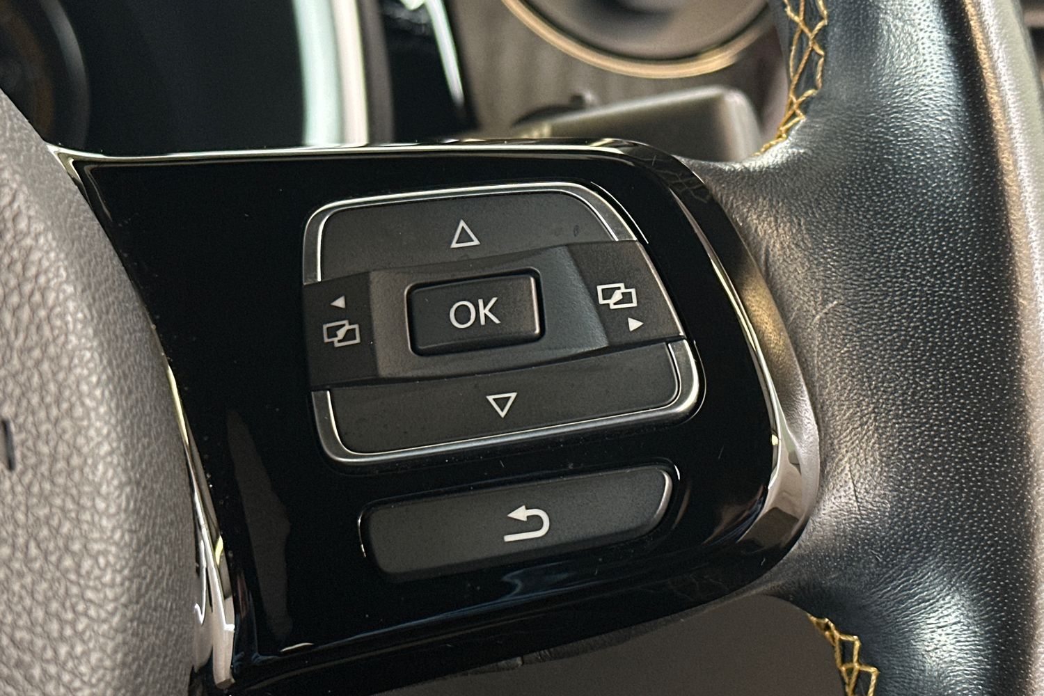 Used Volkswagen Beetle 2017 for sale - 77760430: Photo 26