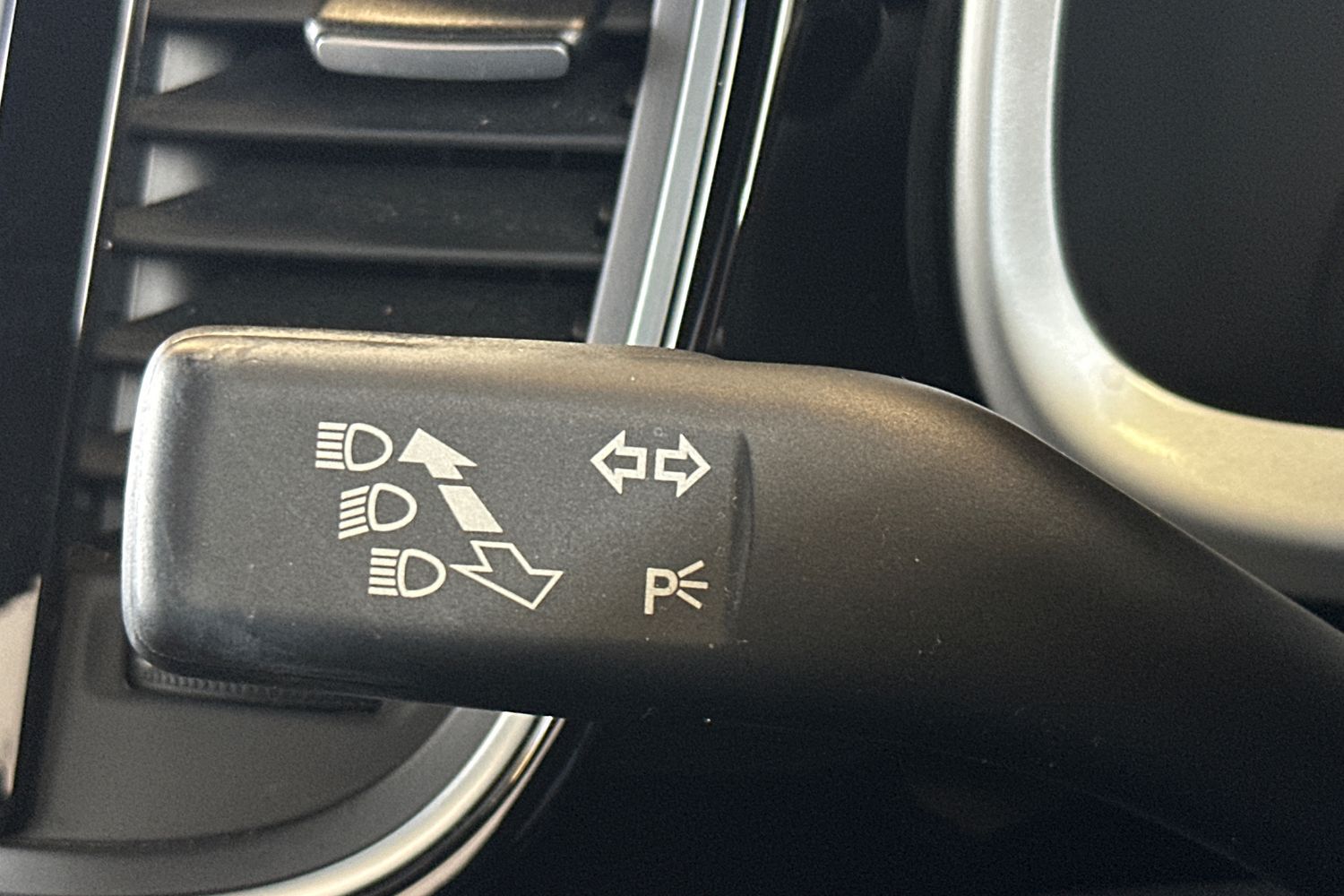 Used Volkswagen Beetle 2017 for sale - 77760430: Photo 29