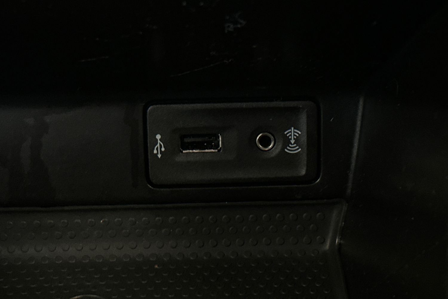 Used Volkswagen Beetle 2017 for sale - 77760430: Photo 36