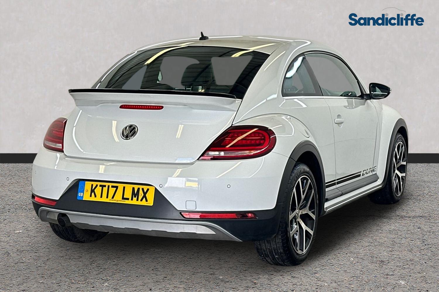 Used Volkswagen Beetle 2017 for sale - 77760430: Photo 4