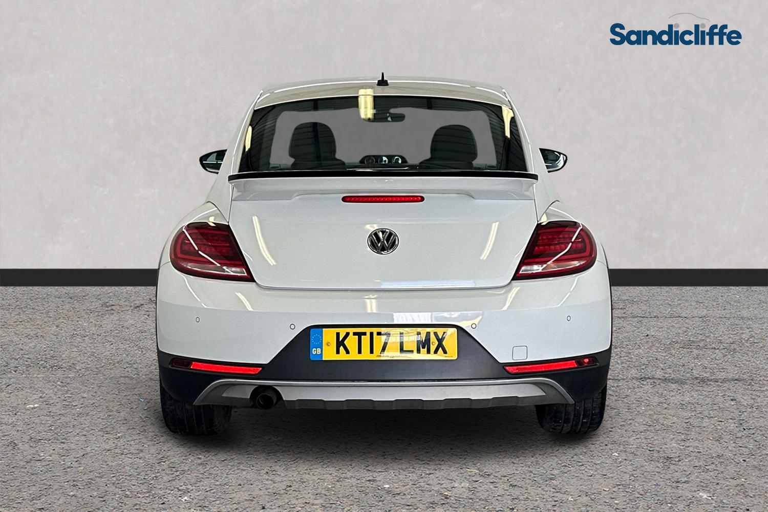 Used Volkswagen Beetle 2017 for sale - 77760430: Photo 6