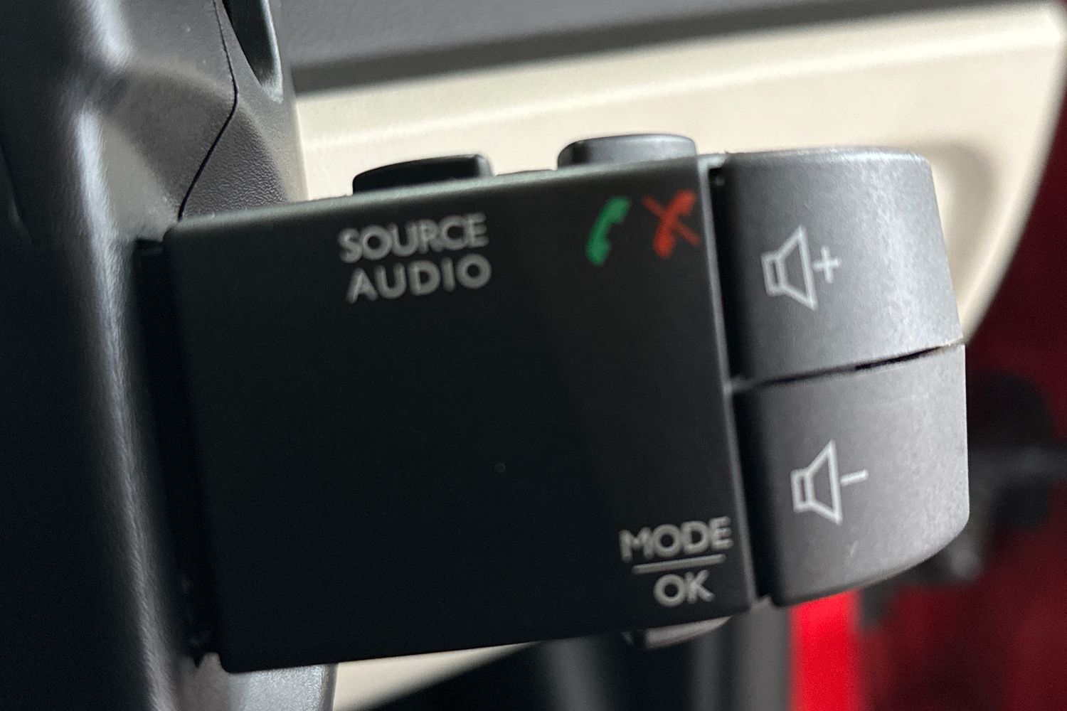 Used Renault Captur 2019 for sale - 76174300: Photo 24